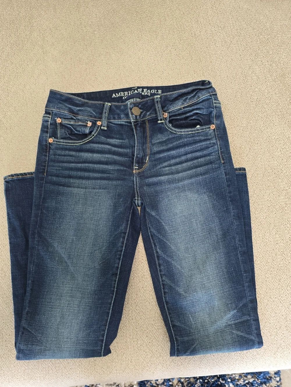 American Eagle Straight Leg Super Stretch Dark Wash Jeans - Size 8